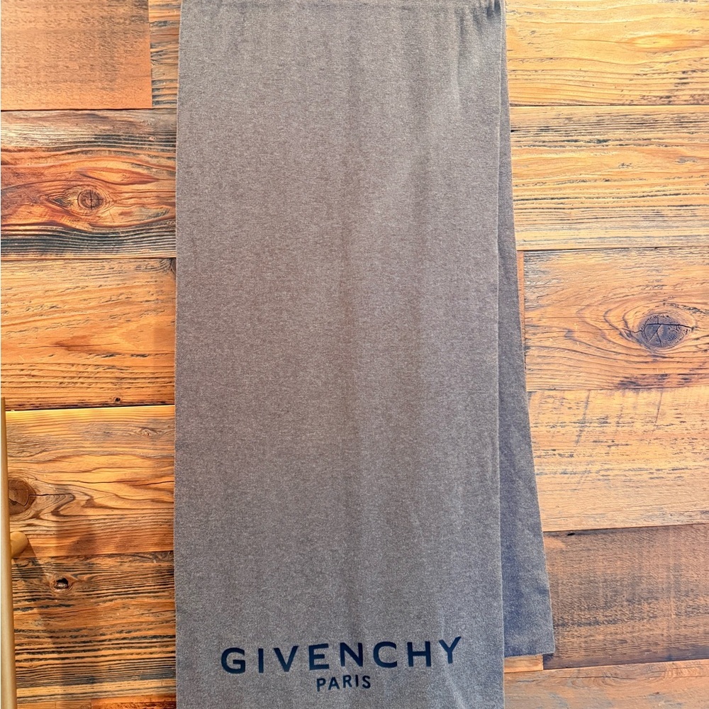 Givenchy Brown Logo Cashmere Blend Knit Scarf NEW - Picture 2 of 6